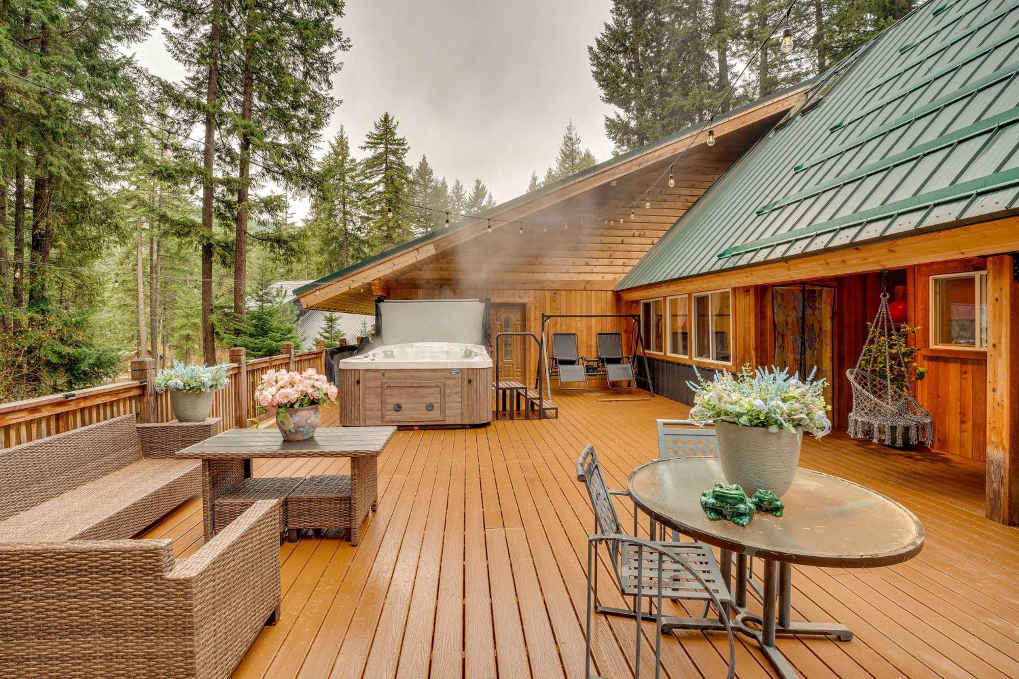 Leavenworth Cabin With Deck, Hot Tub And Game Room! Dış mekan fotoğraf