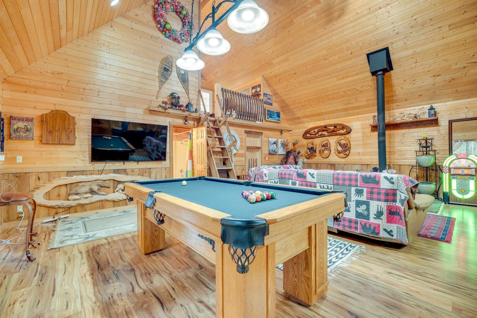 Leavenworth Cabin With Deck, Hot Tub And Game Room! Dış mekan fotoğraf